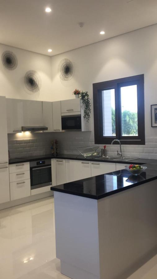 Luxury Suite - Amazing Views & Lovely Garden Σαλάλα Εξωτερικό φωτογραφία